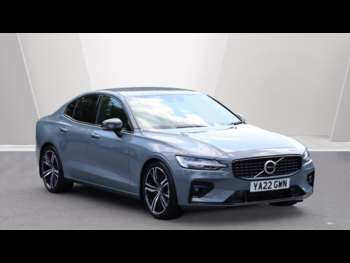 (22) - B5 (P) MHEV R-Design (Rear Camera, Heated Seats, Powered Tailgate) 4-Door