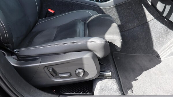 Used Volvo XC40 2025 for sale - 76200082: Photo 30