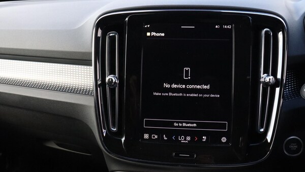 Used Volvo XC40 2025 for sale - 76200082: Photo 39