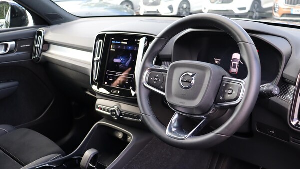 Used Volvo XC40 2025 for sale - 76200082: Photo 4