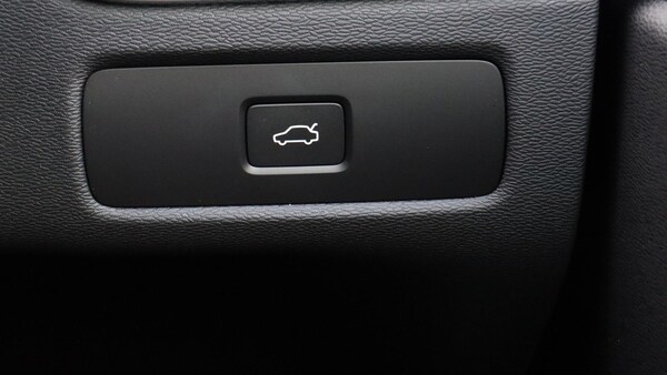 Used Volvo XC60 2024 for sale - 75291515: Photo 44