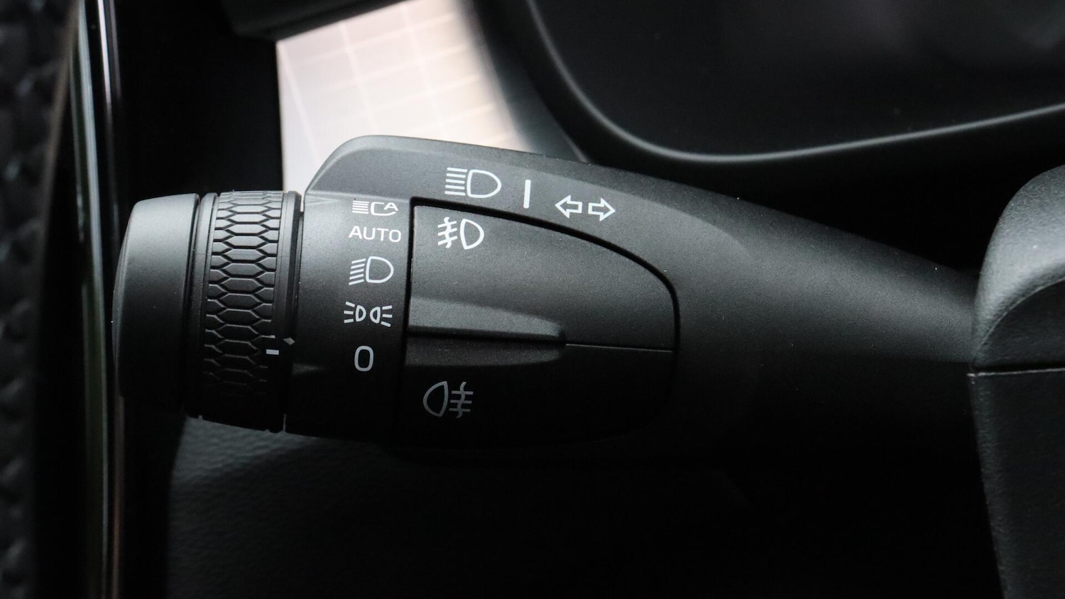 Used Volvo XC40 2025 for sale - 76121563: Photo 20