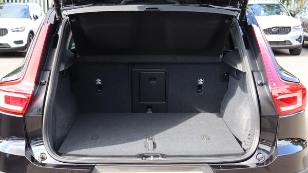 Used Volvo XC40 2025 for sale - 76200145: Photo 13