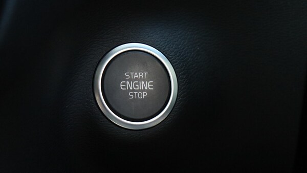 Used Volvo XC40 2025 for sale - 76200145: Photo 27