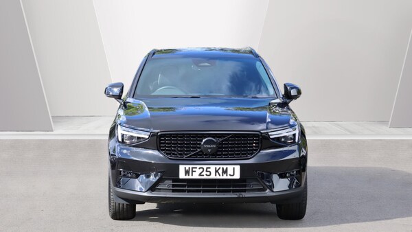 Used Volvo XC40 2025 for sale - 76200145: Photo 8