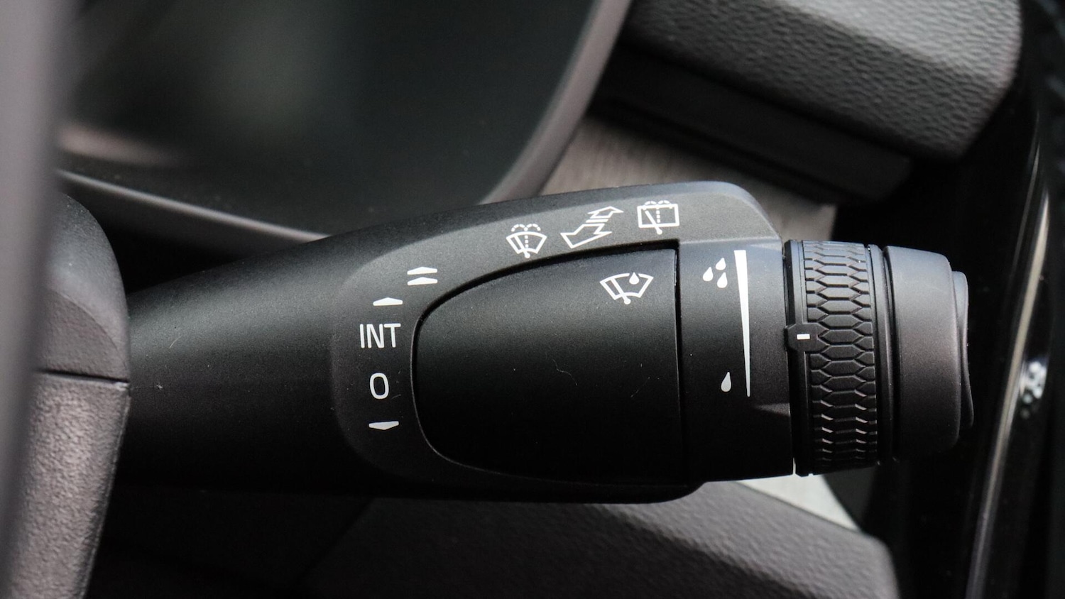 Used Volvo XC40 2025 for sale - 76336481: Photo 23
