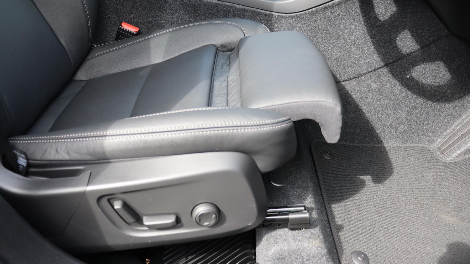 Used Volvo XC40 2025 for sale - 76336481: Photo 30