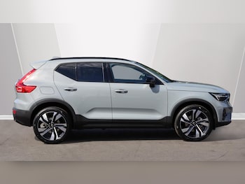 Used Volvo XC40 2025 for sale - 76336481: Photo