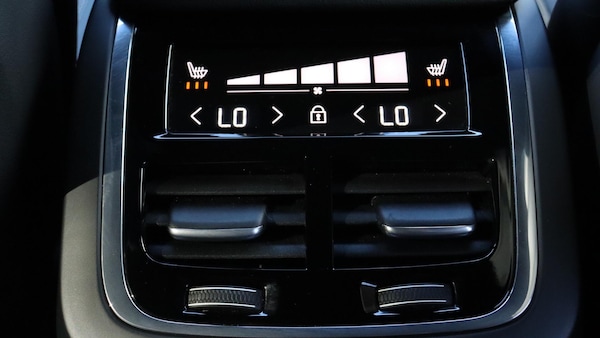 Used Volvo XC60 2025 for sale - 76215106: Photo 41