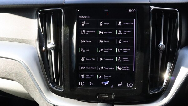 Used Volvo XC60 2021 for sale - 76188848: Photo 12