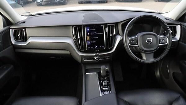 Used Volvo XC60 2021 for sale - 76188848: Photo 5