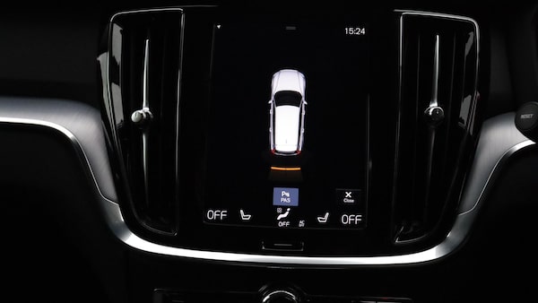 Used Volvo V60 2018 for sale - 76189445: Photo 19
