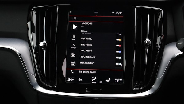 Used Volvo V60 2018 for sale - 76189445: Photo 25