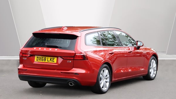 Used Volvo V60 2018 for sale - 76189445: Photo 2