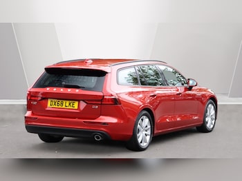 Used Volvo V60 2018 for sale - 76189445: Photo 2
