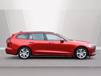 Used Volvo V60 2018 for sale - 76189445: Photo 3