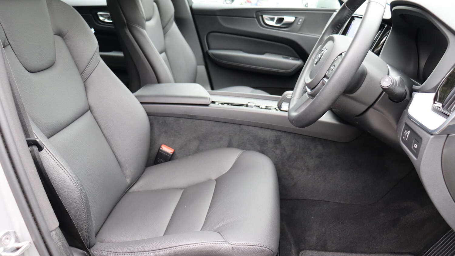 Used Volvo XC60 2022 for sale - 76060154: Photo 10