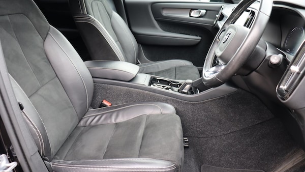 Used Volvo XC40 2021 for sale - 76307691: Photo 10