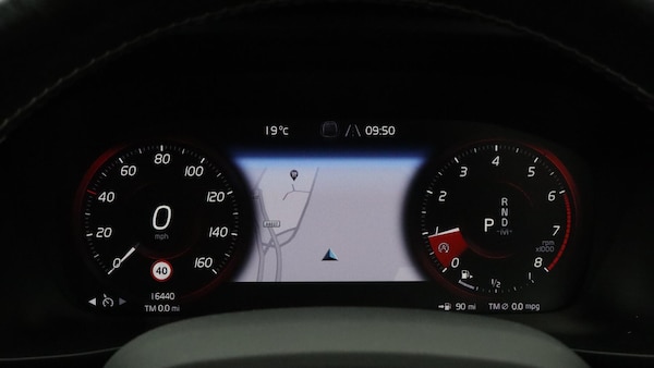 Used Volvo XC40 2021 for sale - 76307691: Photo 11
