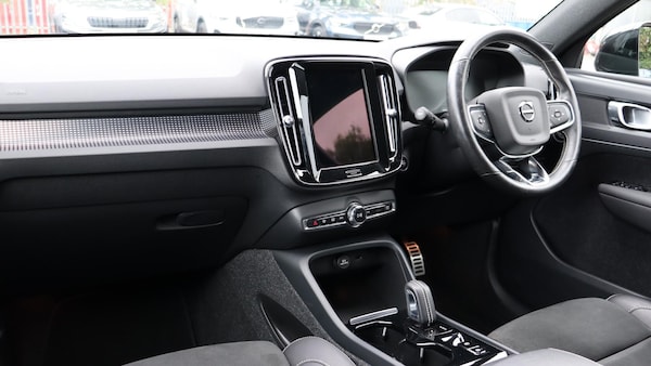 Used Volvo XC40 2021 for sale - 76307691: Photo 14