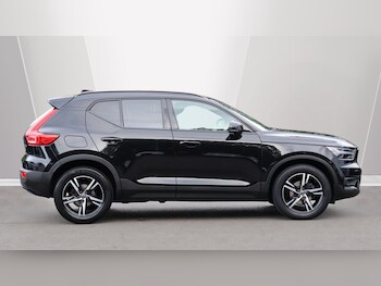 Used Volvo XC40 2021 for sale - 76307691: Photo 3
