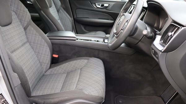 Used Volvo V60 2021 for sale - 75646253: Photo 10
