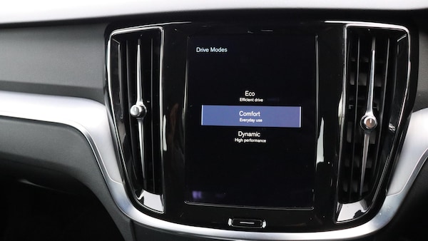 Used Volvo V60 2021 for sale - 75646253: Photo 16