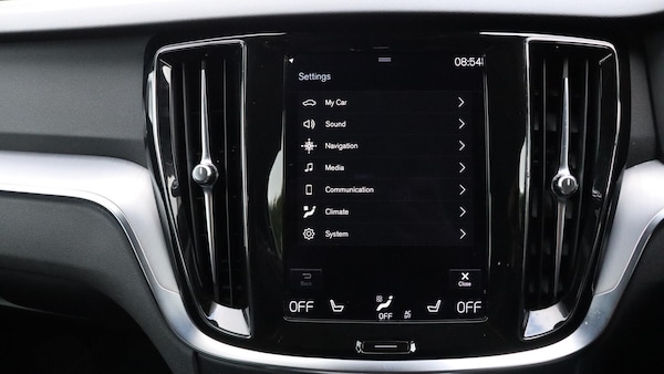 Used Volvo V60 2021 for sale - 75646253: Photo 17