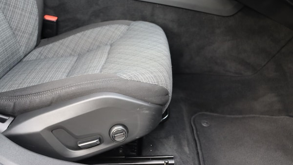 Used Volvo V60 2021 for sale - 75646253: Photo 30