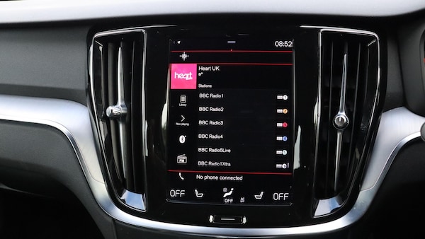 Used Volvo V60 2021 for sale - 75646253: Photo 31
