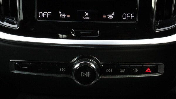 Used Volvo V60 2021 for sale - 75646253: Photo 38