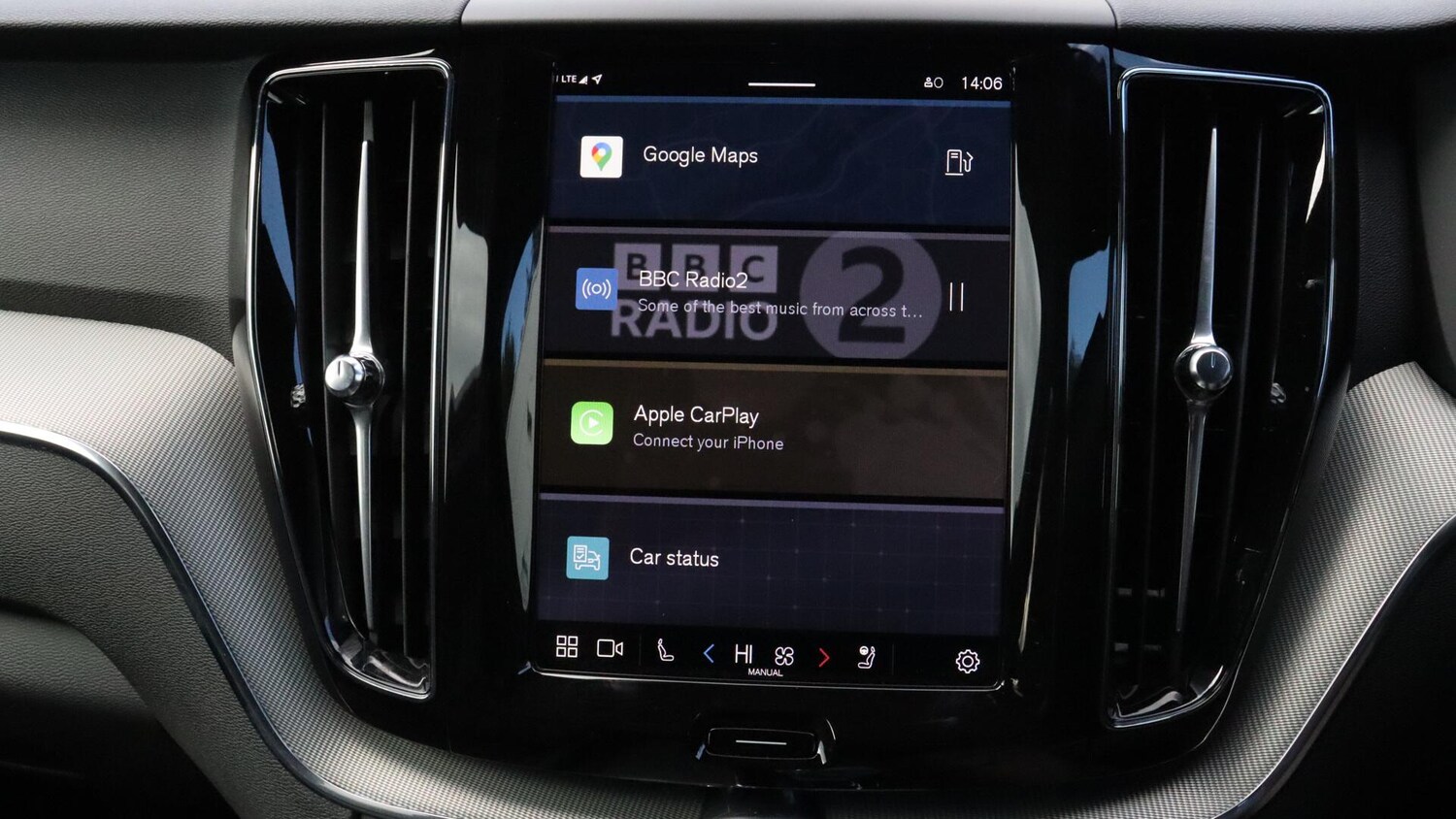 Used Volvo XC60 2025 for sale - 76084357: Photo 15