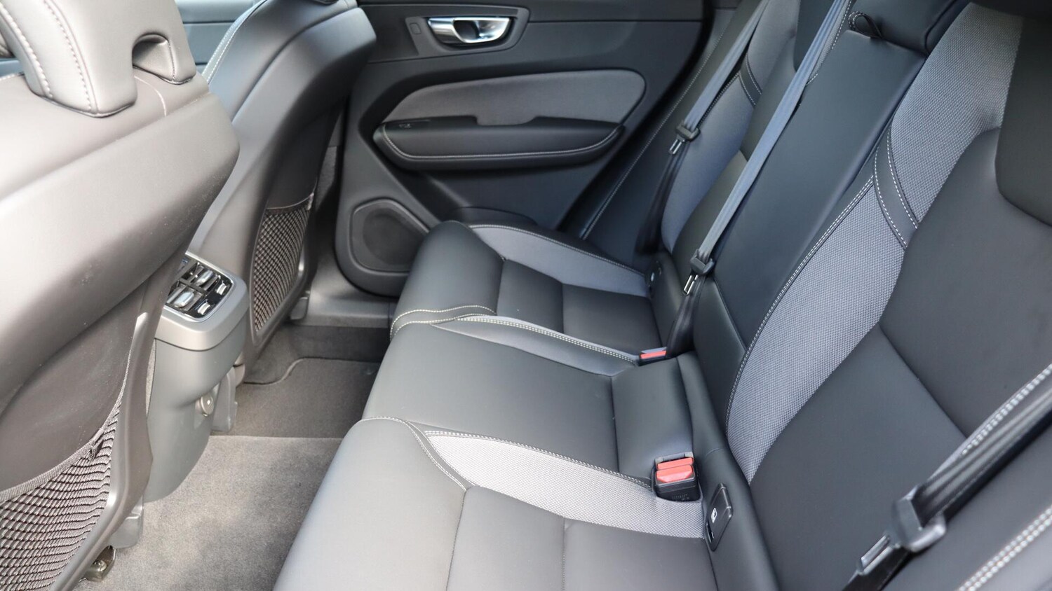 Used Volvo XC60 2025 for sale - 76084357: Photo 33
