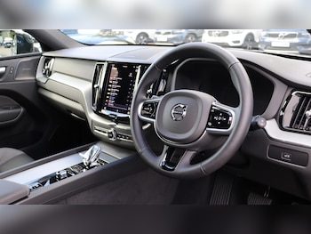 Used Volvo XC60 2025 for sale - 76084357: Photo 4