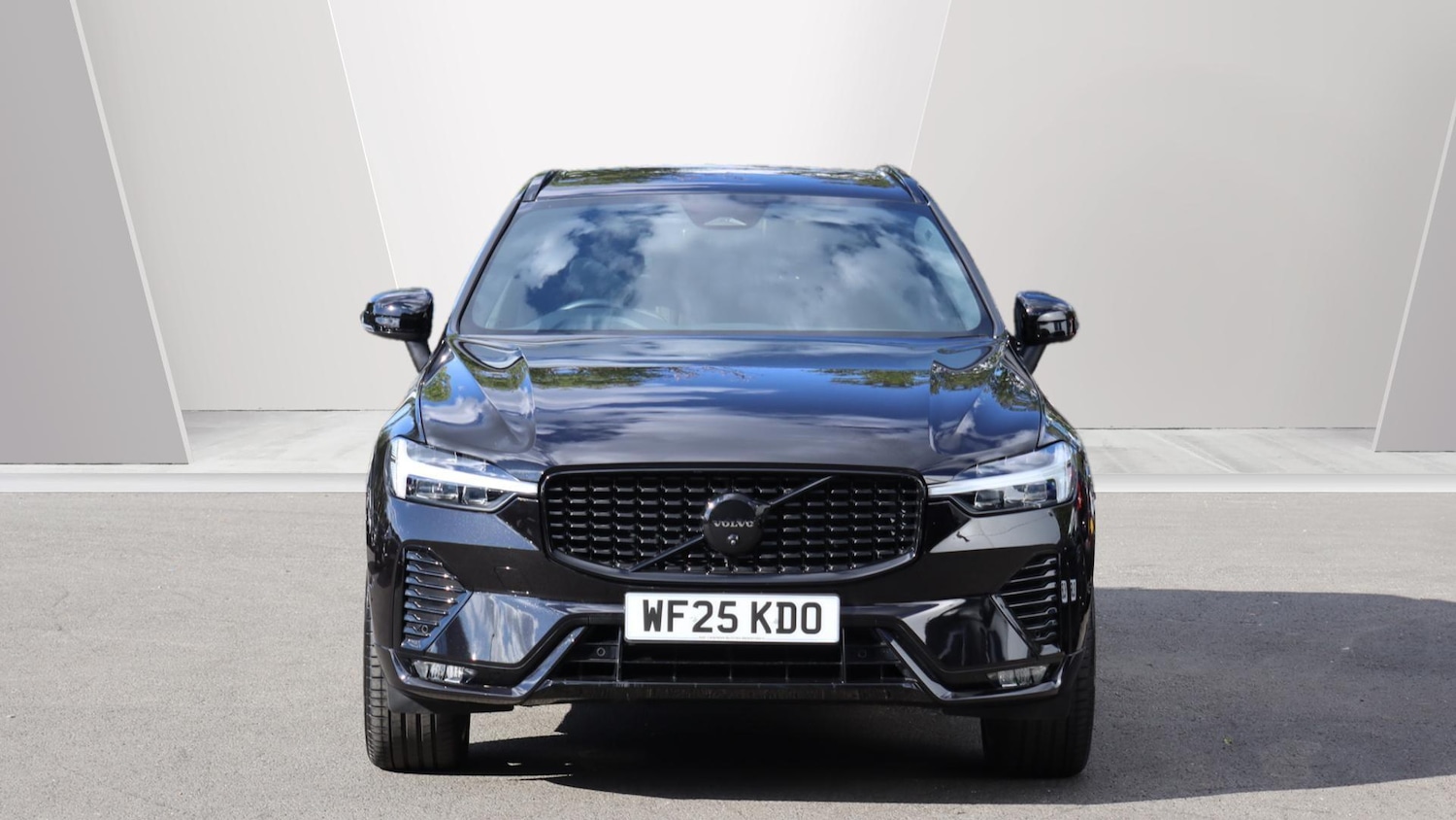 Used Volvo XC60 2025 for sale - 76084357: Photo 8