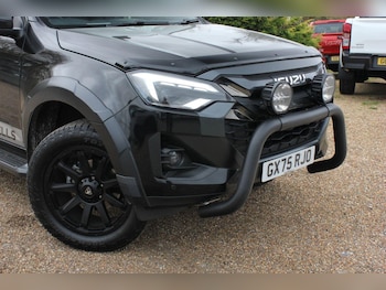 Used Isuzu D-Max 2025 for sale - 79571200: Photo