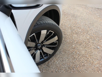 Used Mitsubishi Outlander 2026 for sale - 79571202: Photo