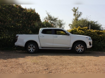 Used Isuzu D-Max 2025 for sale - 79571201: Photo