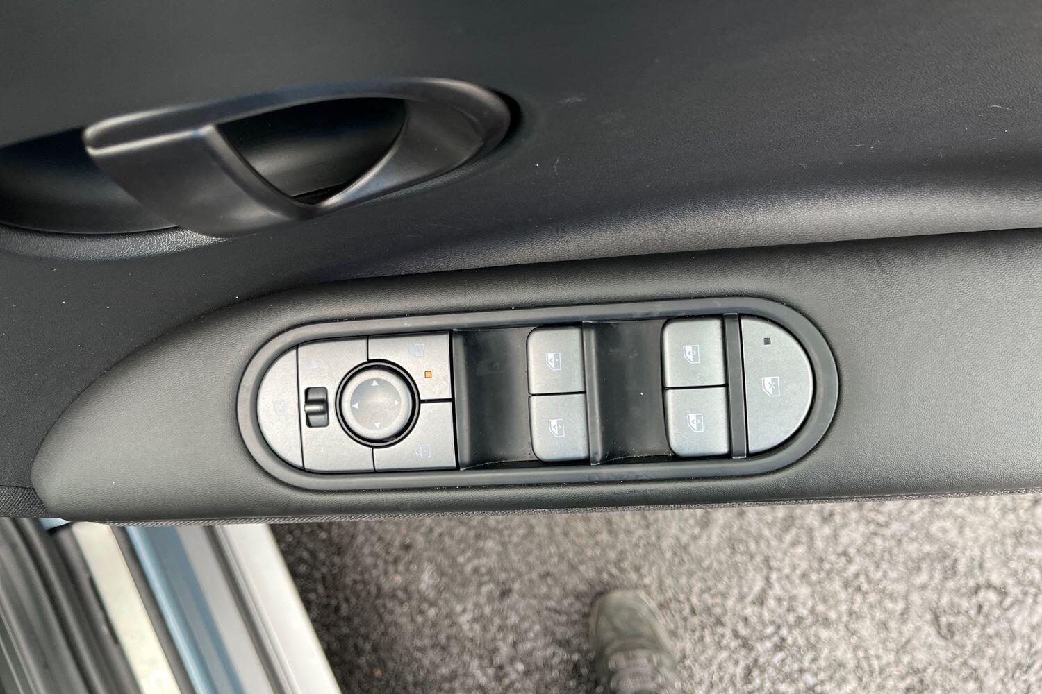 Used Hyundai IONIQ 5 2025 for sale - 76680204: Photo 17