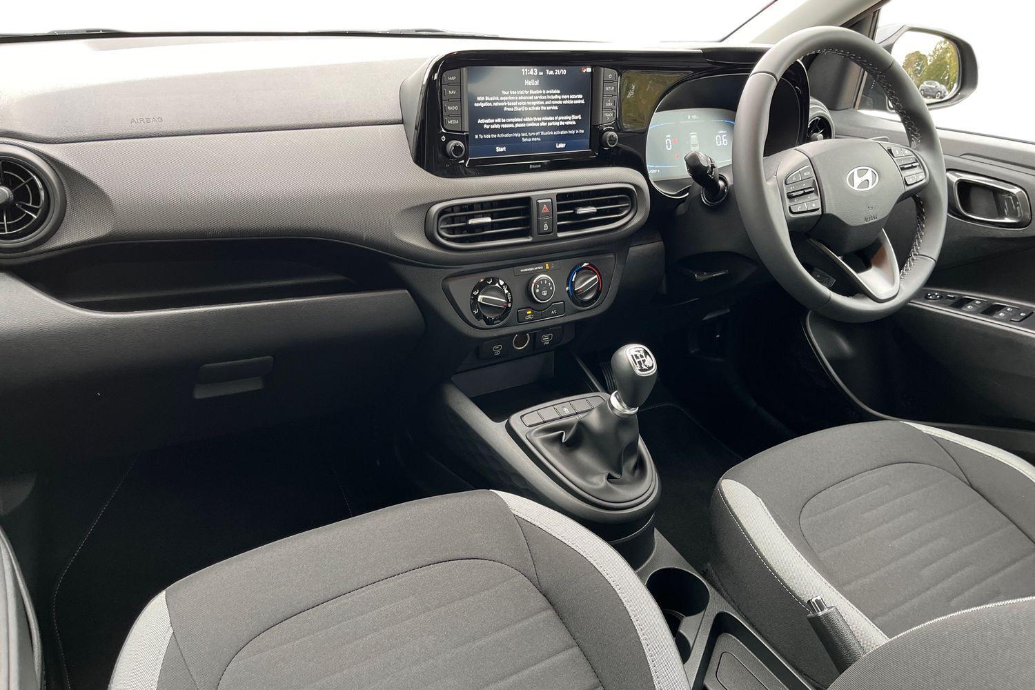 Used Hyundai i10 2024 for sale - 76677106: Photo 2