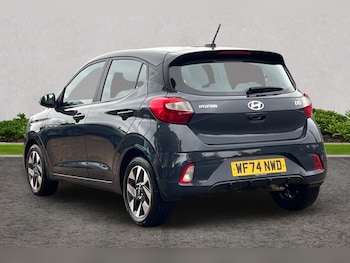 Used Hyundai i10 2024 for sale - 76677106: Photo