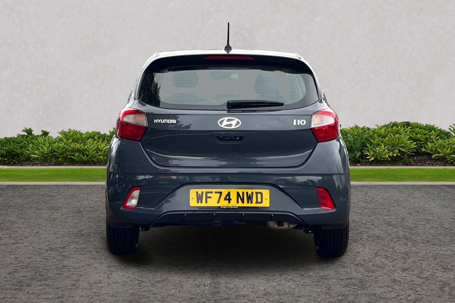 Used Hyundai i10 2024 for sale - 76677106: Photo 9