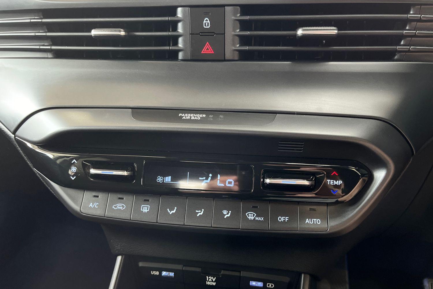 Used Hyundai i20 2022 for sale - 76821950: Photo 14