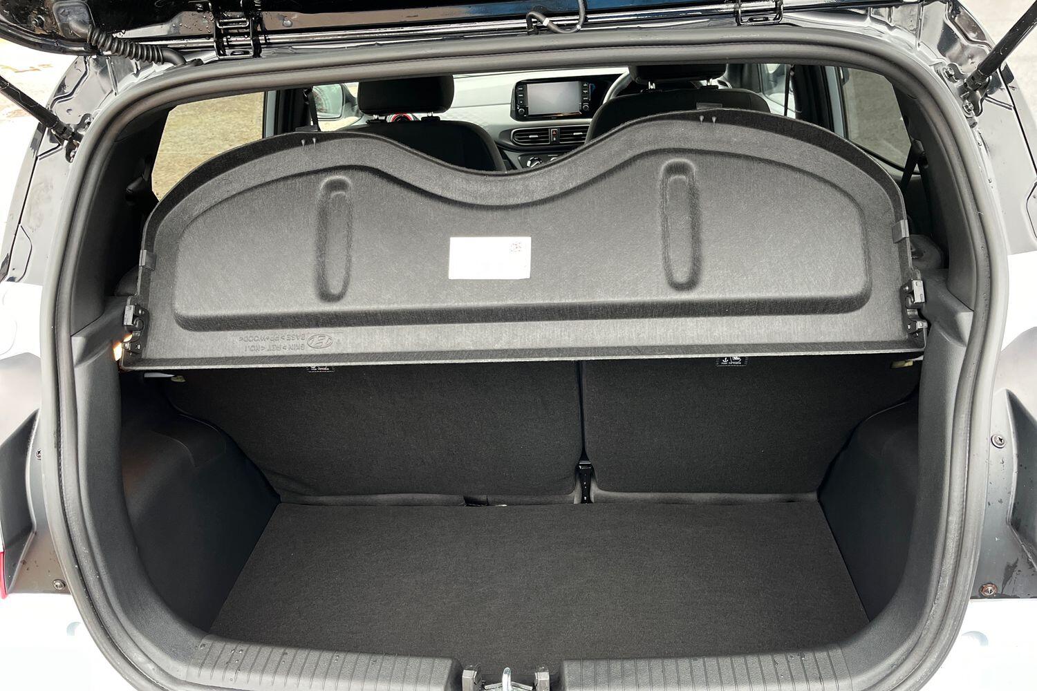 Used Hyundai i10 2021 for sale - 76681310: Photo 20