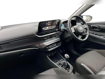 Used Hyundai i20 2022 for sale - 76675174: Photo