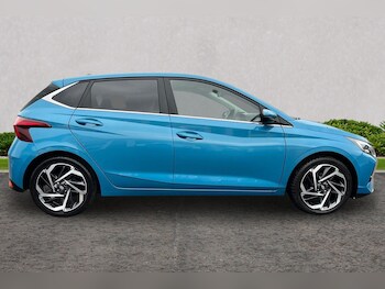 Used Hyundai i20 2022 for sale - 76675174: Photo