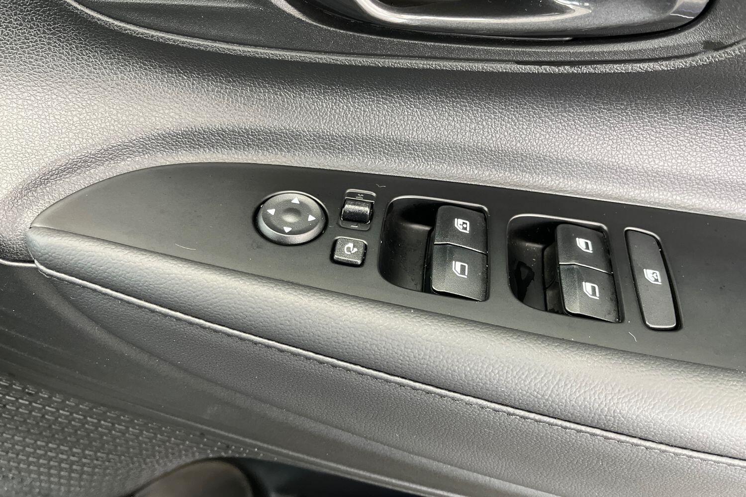 Used Hyundai i20 2024 for sale - 76677090: Photo 17