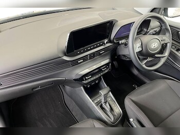 Used Hyundai i20 2024 for sale - 76677090: Photo