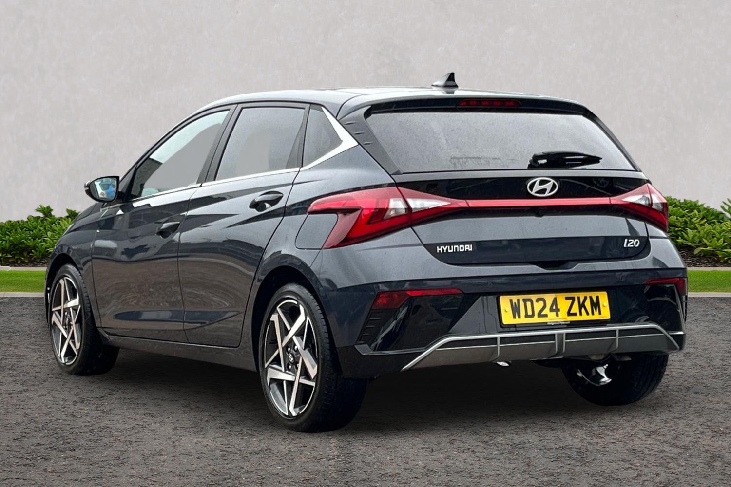 Used Hyundai i20 2024 for sale - 76677090: Photo 3