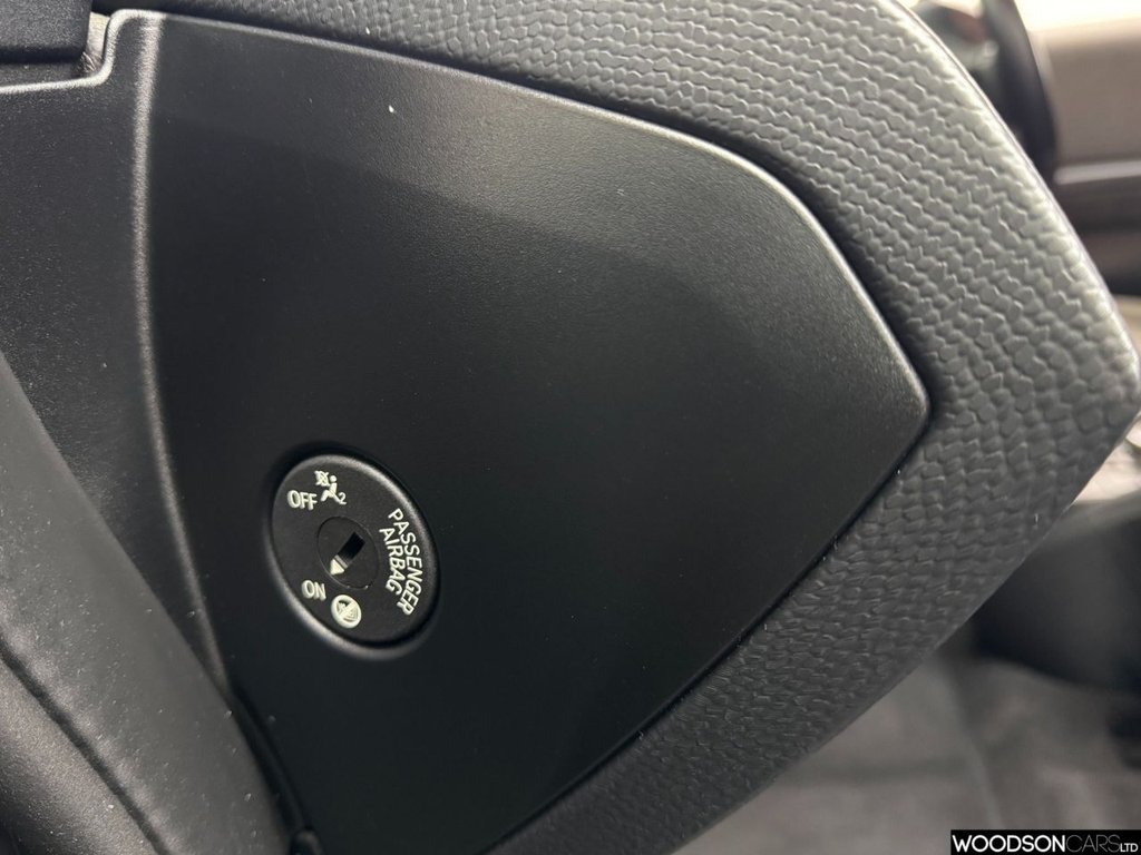 Used BMW i3 2015 for sale - 76642464: Photo 27